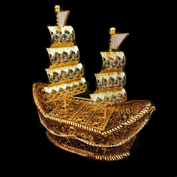 کشتی طلا برای امام رضا